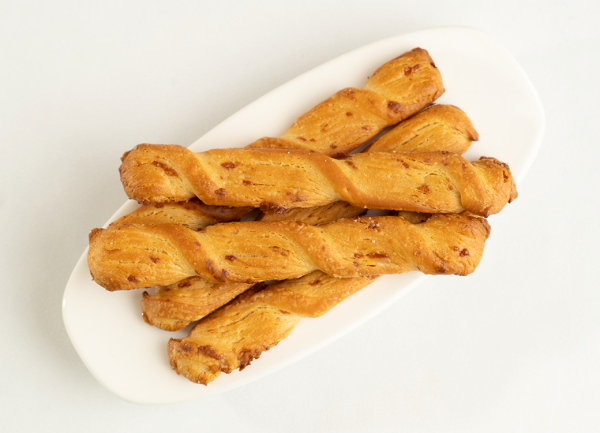 All Butter Cheese Twists 125g (10 pcs)