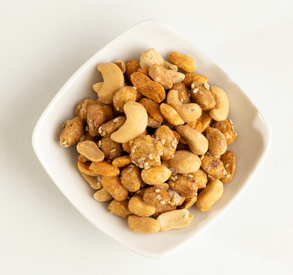 SALTED, SWEET & SPICY NUT SELECTION